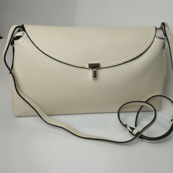 Elegant Cream Shoulder Leather Bag (NWOT) - Picture 1 of 17